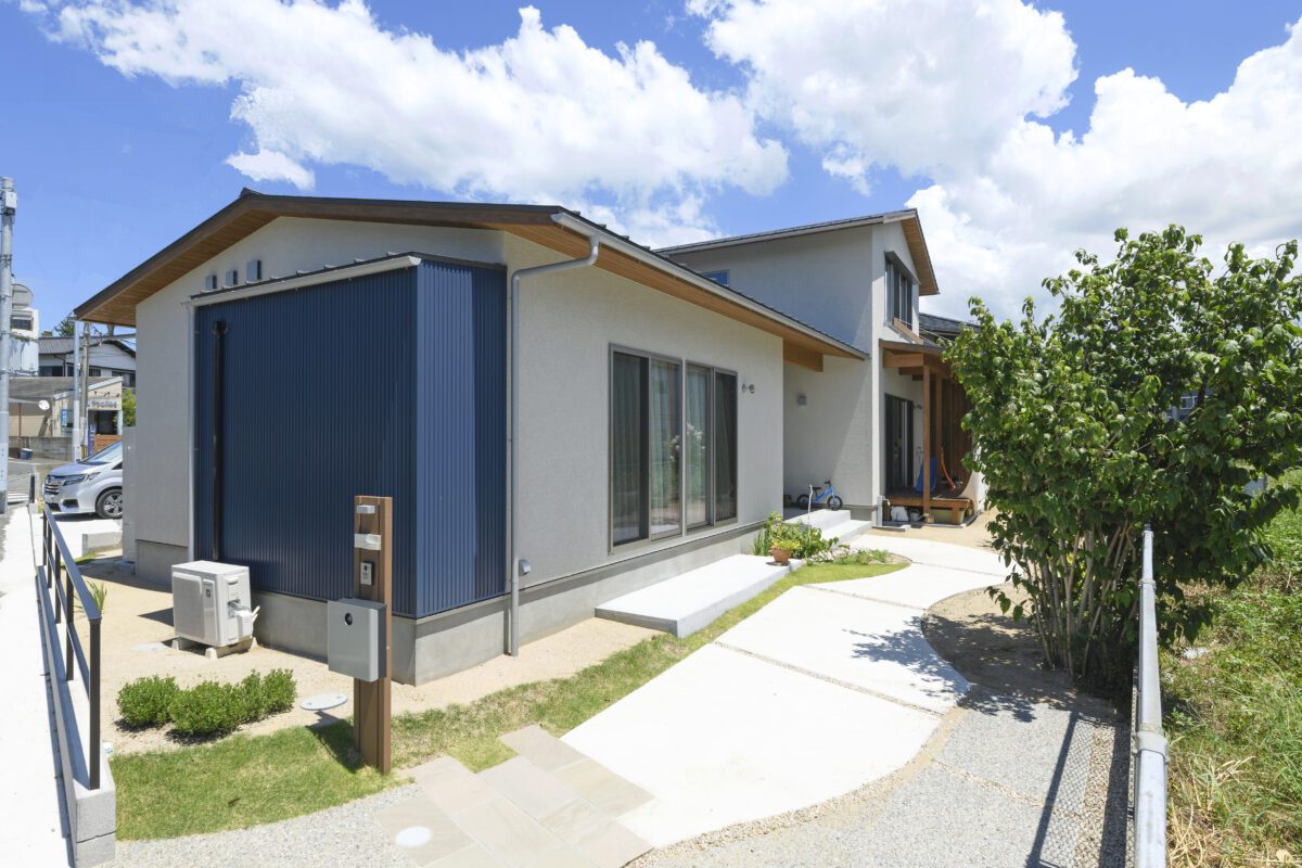 程よい距離感が保てる二世帯の家 | 福岡県東区